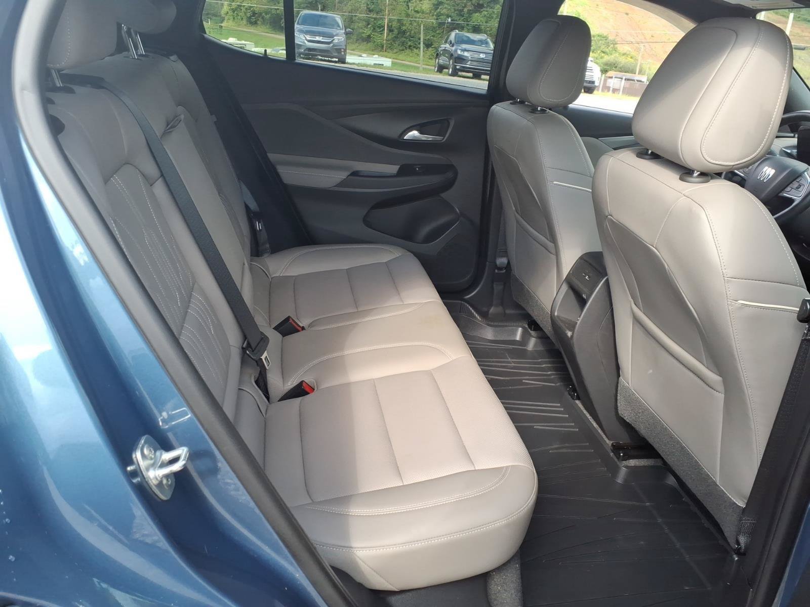 Used 2025 Buick Envista Avenir FWD image 20