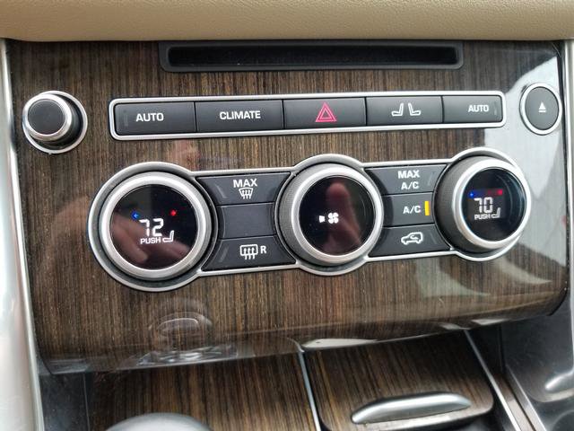 Used 2017 Land Rover Range Rover Sport HSE image 17