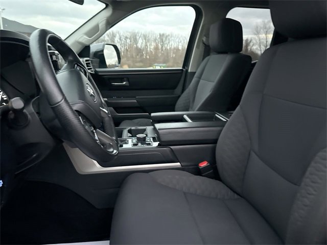 Used 2022 Toyota Tundra SR5 w/ TRD Off-Road Package image 18