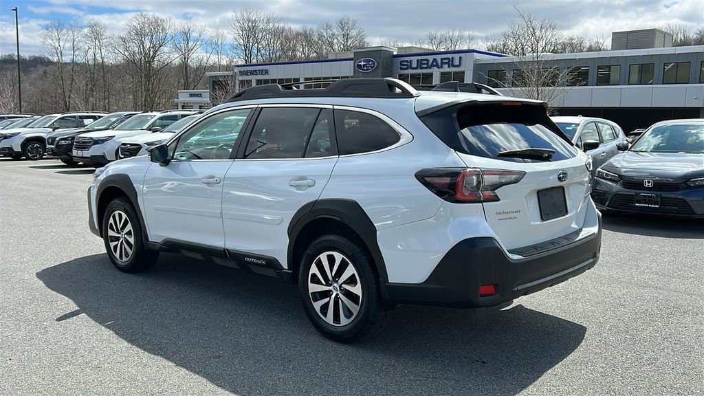 Certified 2024 Subaru Outback Premium image 6