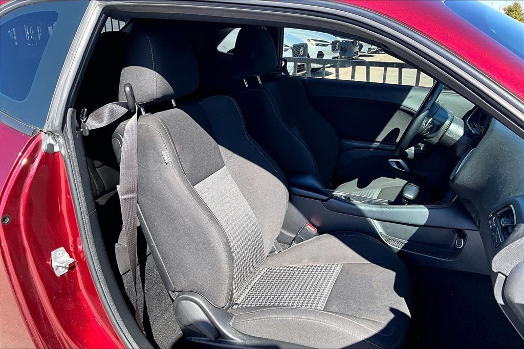 Used 2021 Dodge Challenger GT w/ Blacktop Package RWD image 9