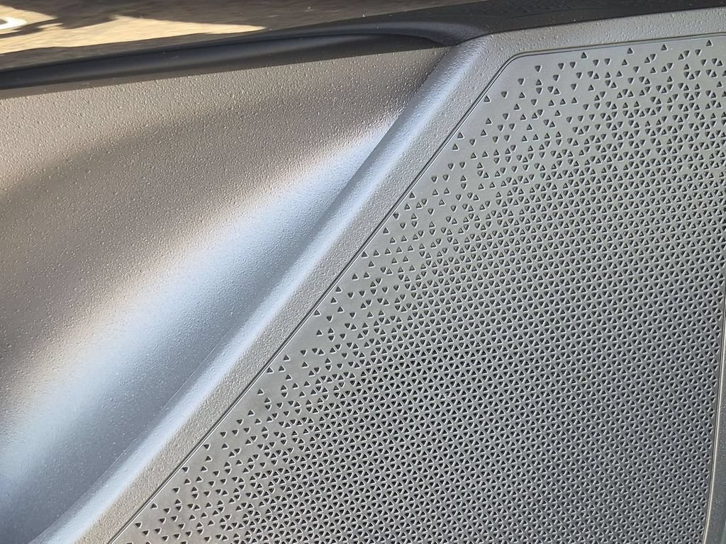 New 2026 Kia Niro EX FWD image 24
