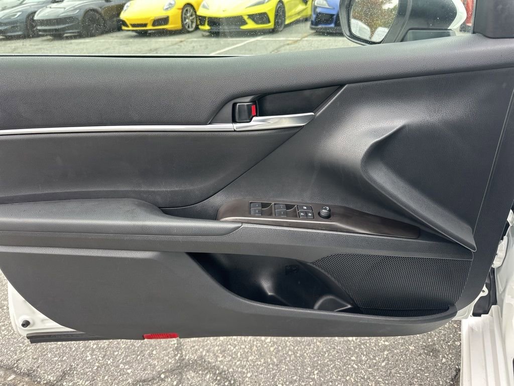 Used 2024 Toyota Camry SE image 22