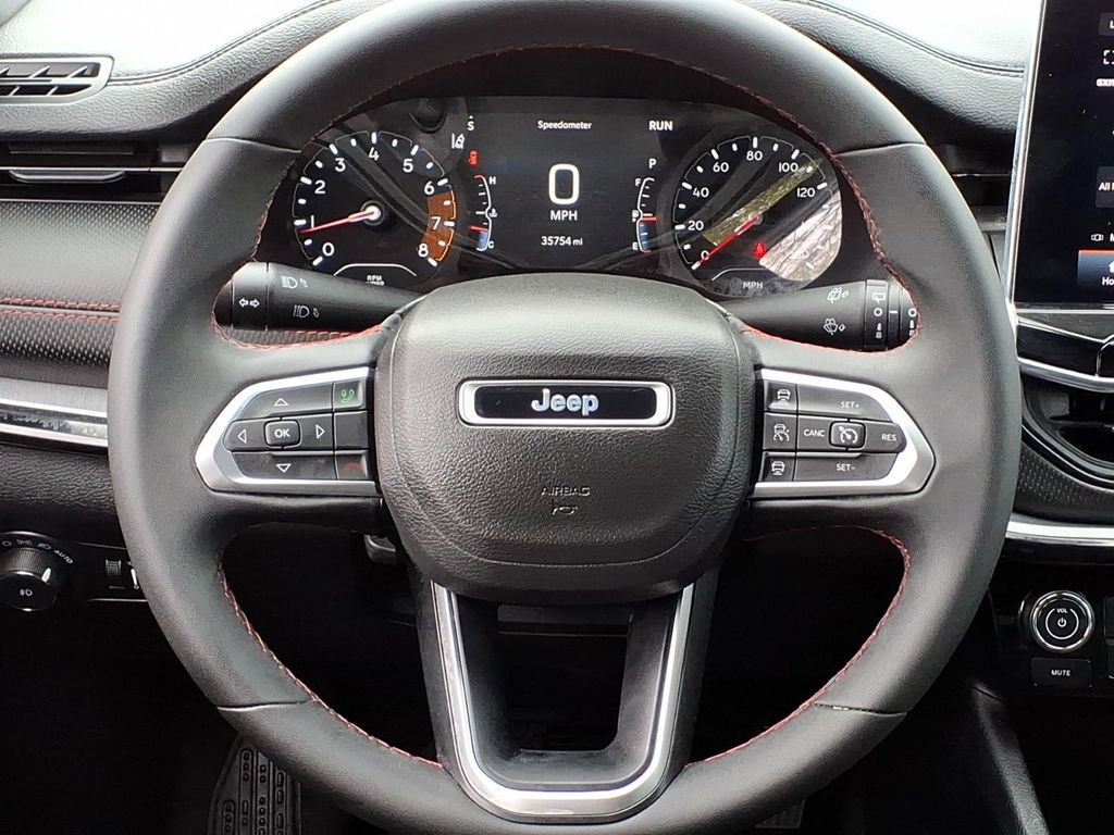 Used 2024 Jeep Compass Trailhawk AWD/4WD image 13