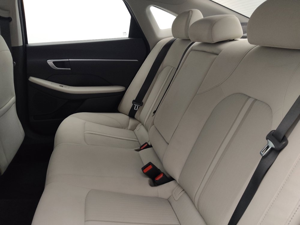 Used 2025 Hyundai Sonata SEL FWD image 18