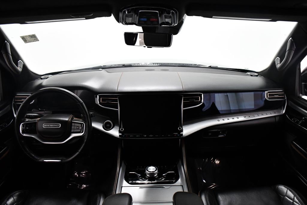 Used 2022 Jeep Grand Wagoneer Series III w/ Rear Seat Video Group 1 image 8