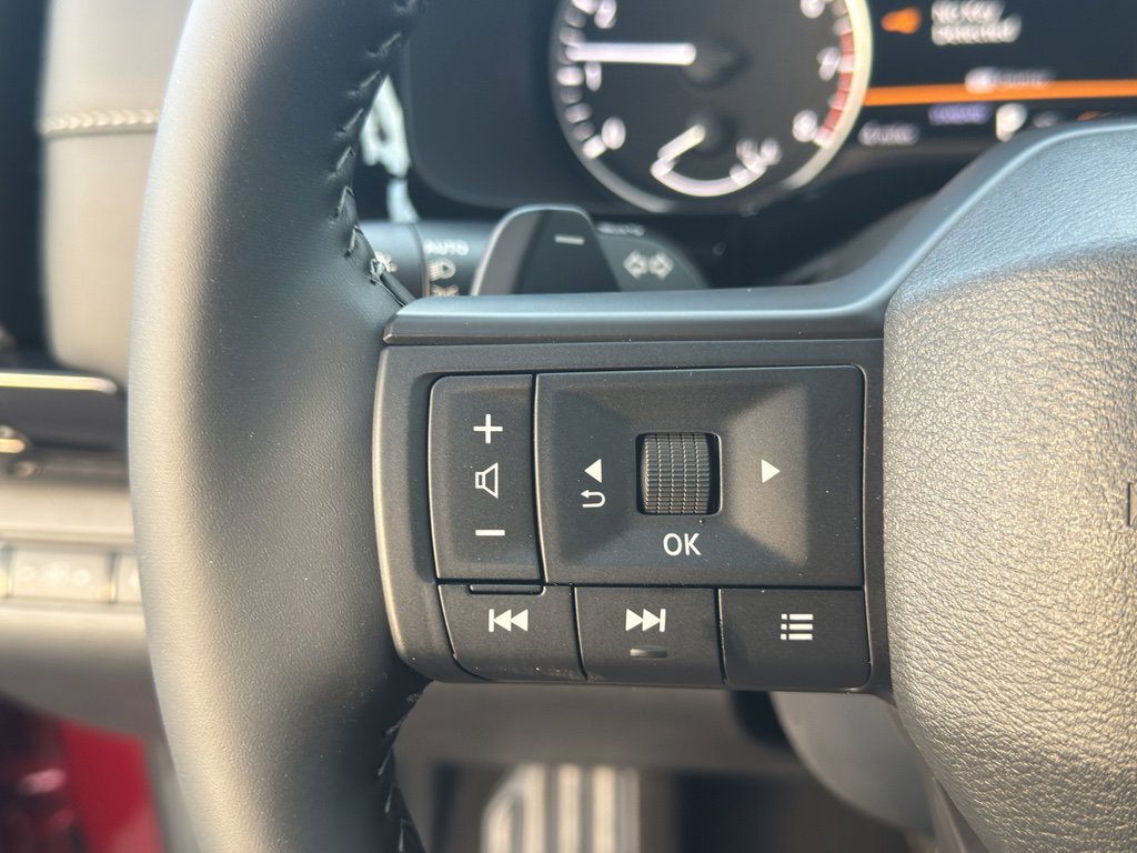 New 2026 Nissan Pathfinder SV image 18