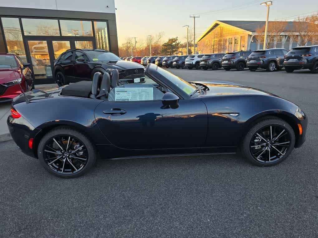 New 2025 MAZDA MX-5 Miata Grand Touring RWD image 12