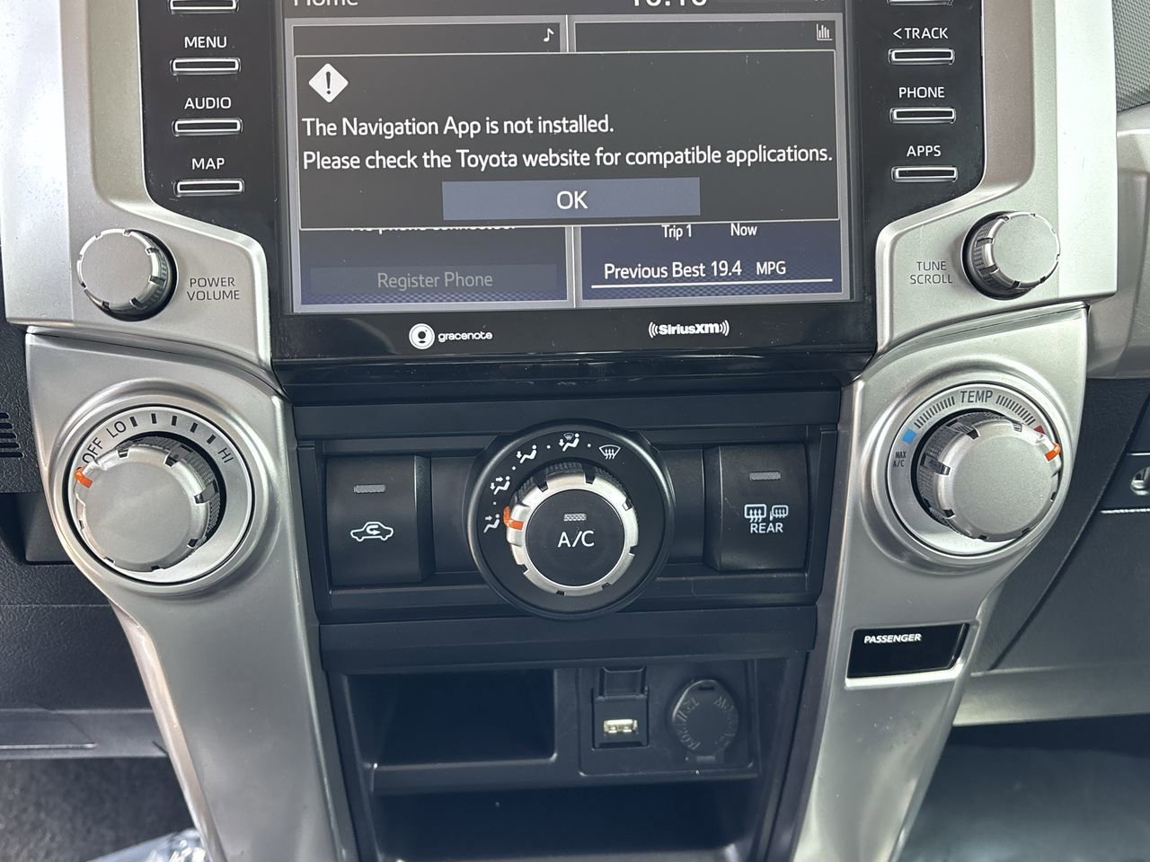 Used 2024 Toyota 4Runner SR5 RWD image 23