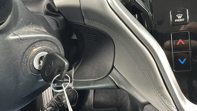 Certified 2022 Subaru Outback Premium image 27