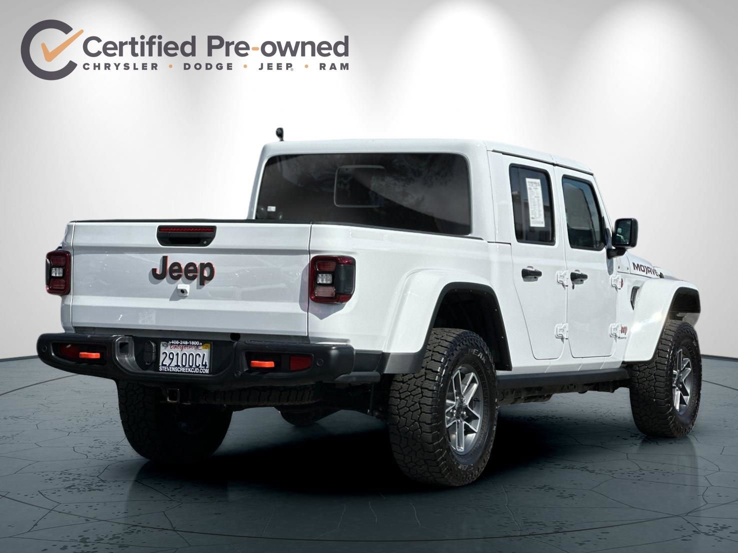 Certified 2024 Jeep Gladiator Mojave AWD/4WD image 4