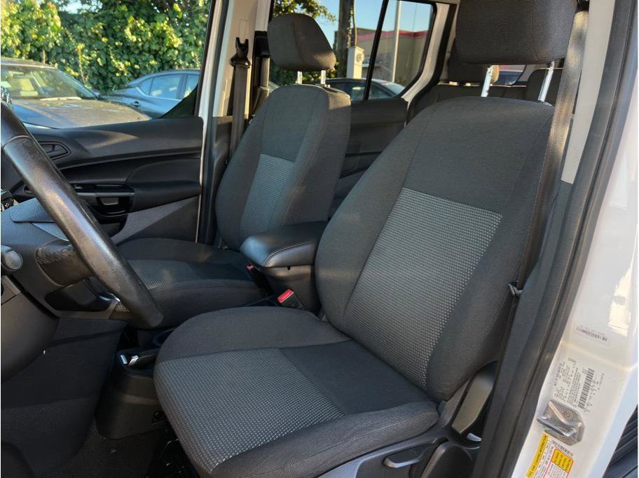 Used 2018 Ford Transit Connect XL image 8