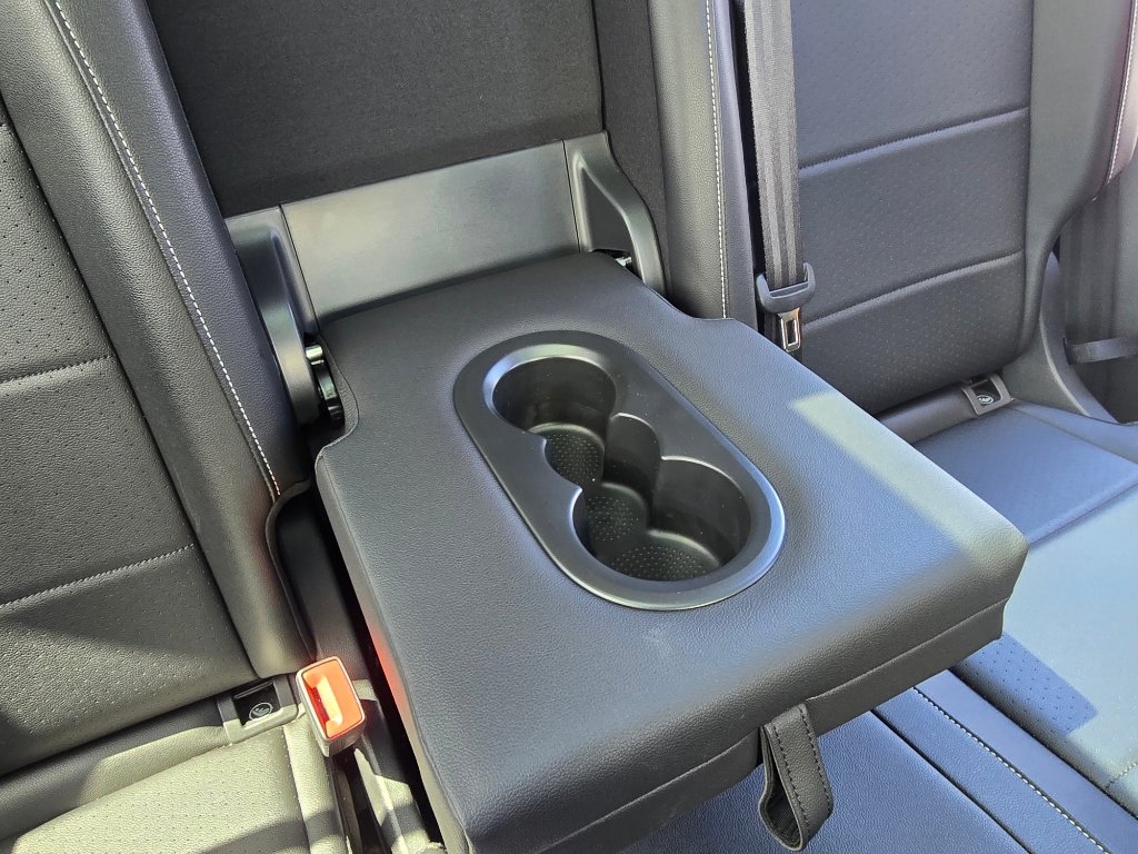 Used 2021 Volkswagen Tiguan SE w/ Panoramic Sunroof Package image 30