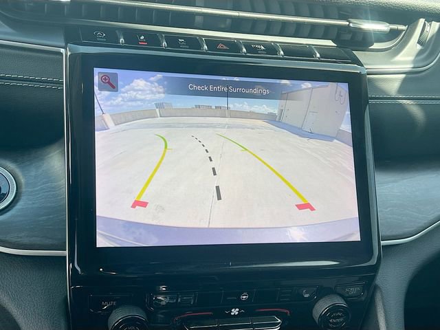 Used 2021 Jeep Grand Cherokee L Limited image 22