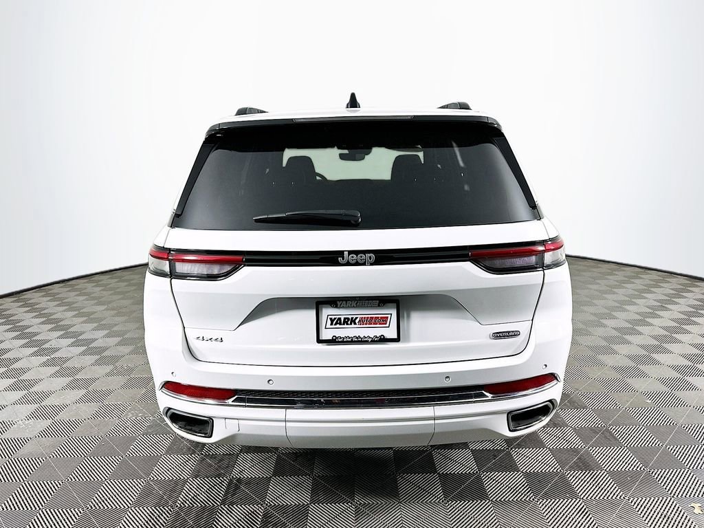Certified 2024 Jeep Grand Cherokee Overland image 9