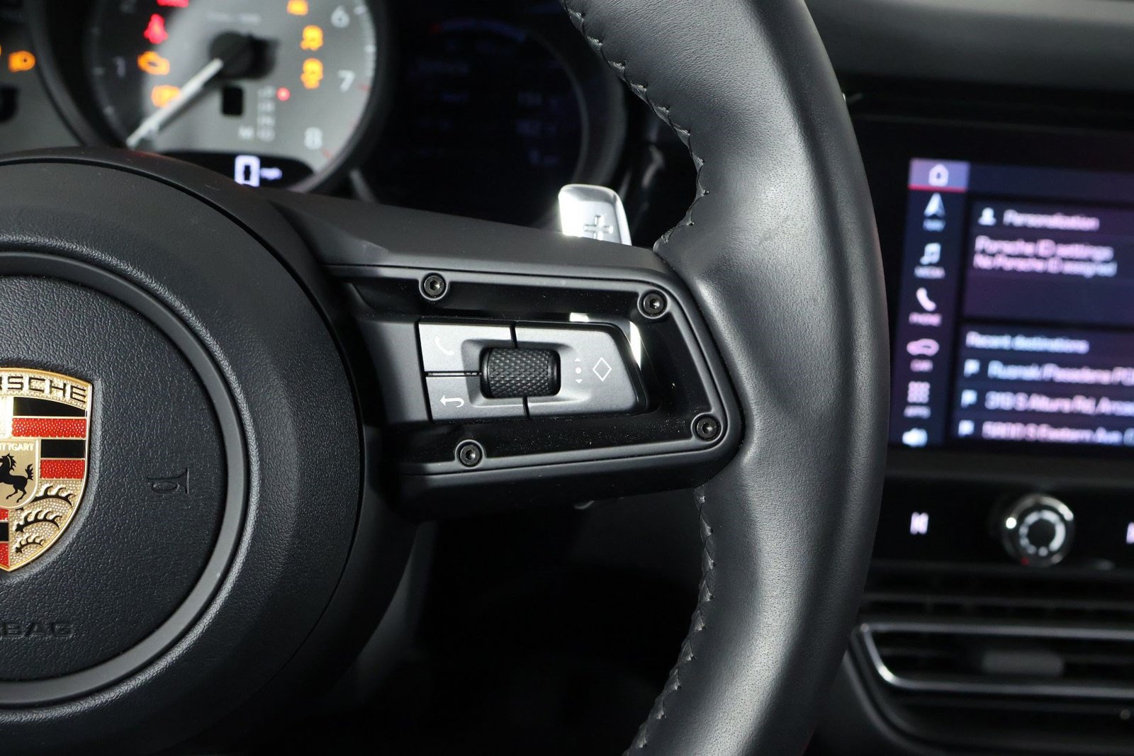 Certified 2026 Porsche Macan S AWD/4WD image 15