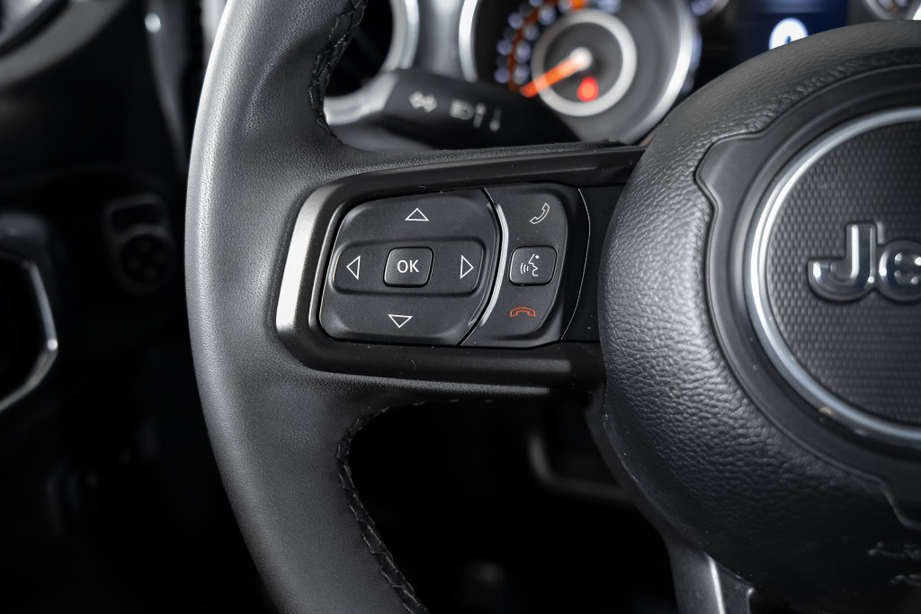 Used 2023 Jeep Wrangler Unlimited Sport AWD/4WD image 31