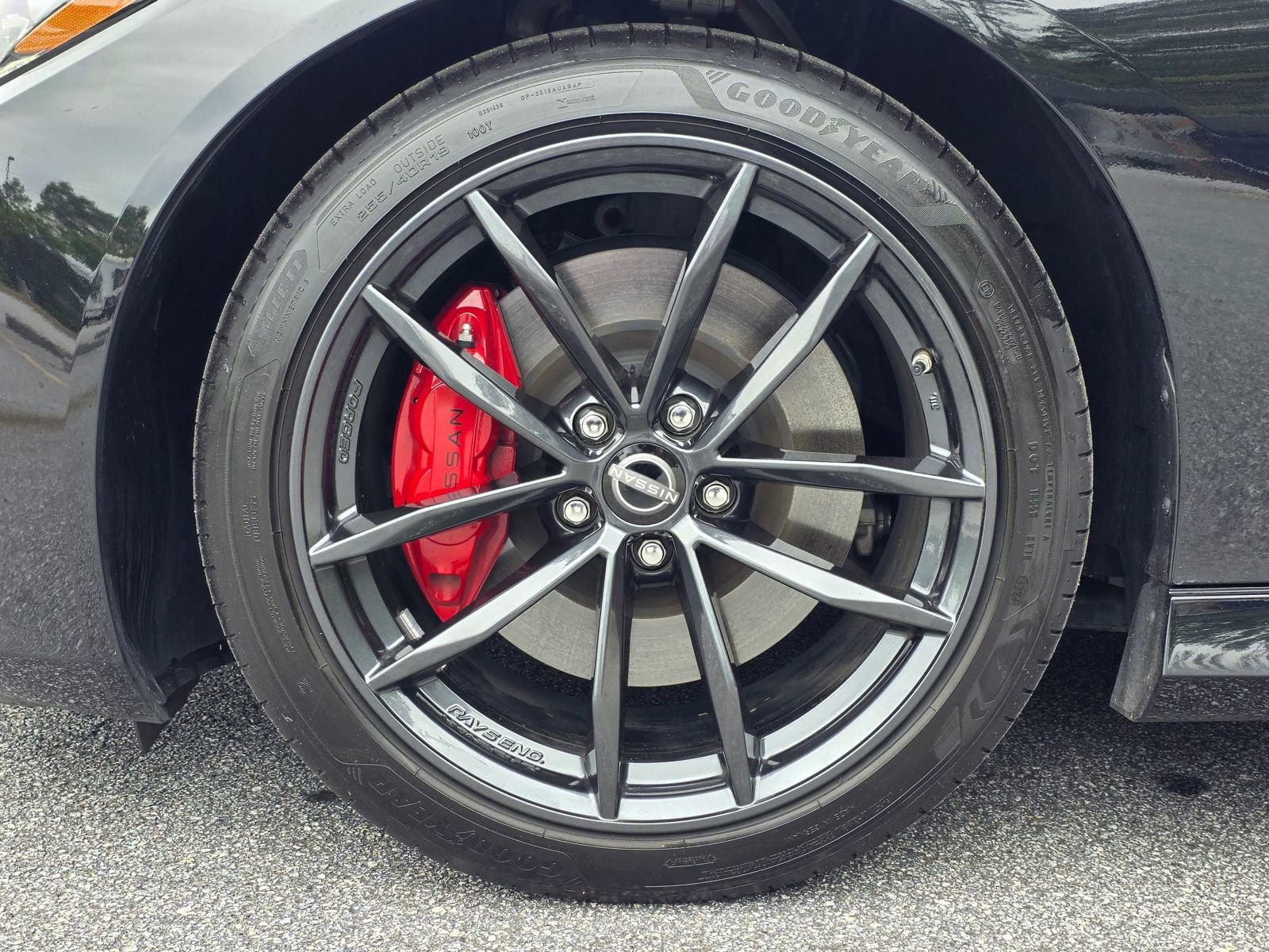 Used 2024 Nissan Z Performance w/ Floor Mat Package RWD image 38