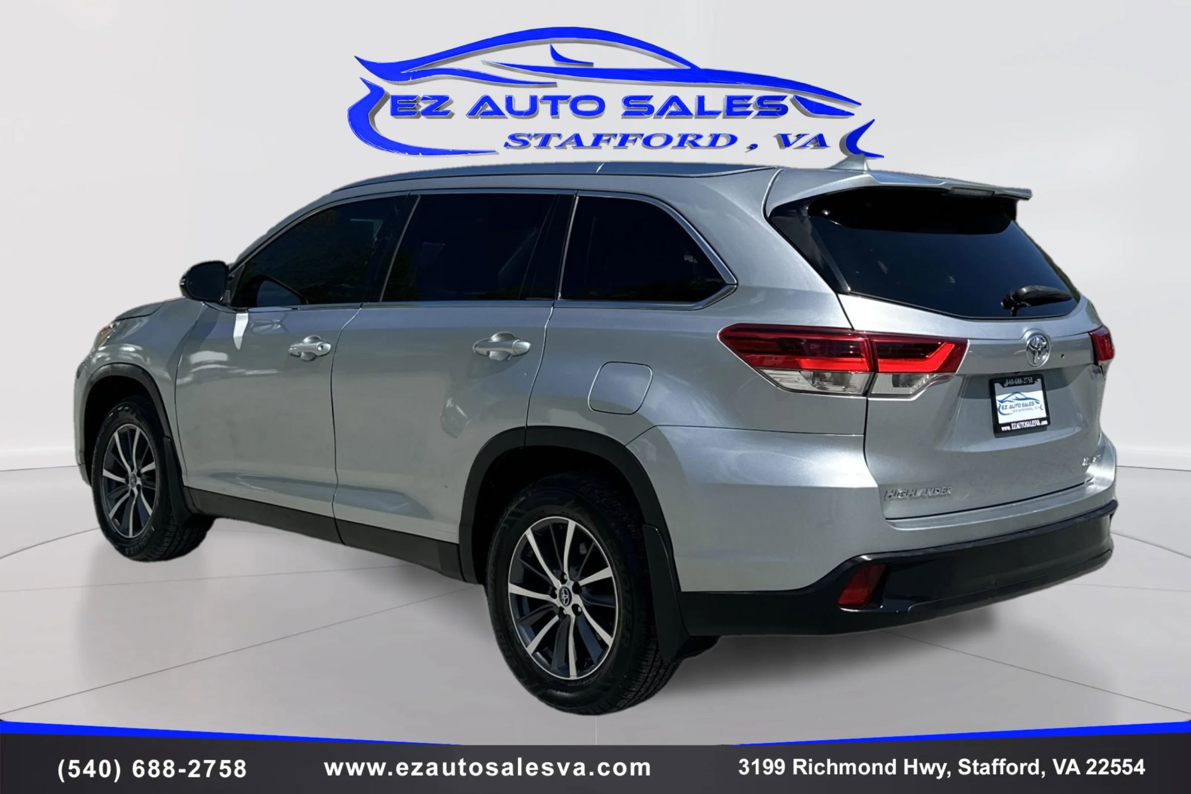 Used 2019 Toyota Highlander XLE AWD/4WD image 7