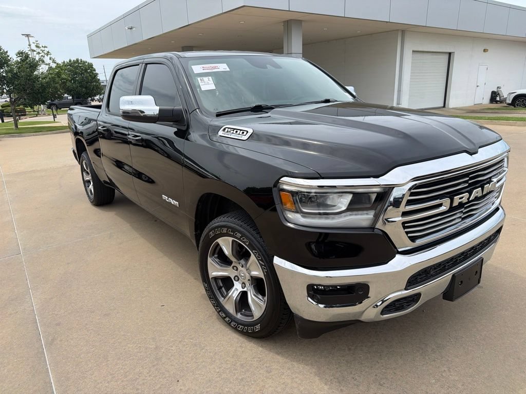 Used 2024 RAM 1500 Laramie AWD/4WD image 4