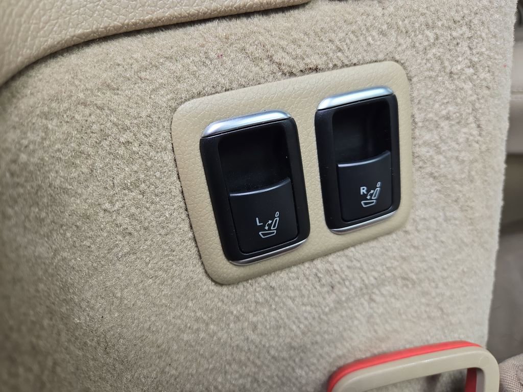 Used 2014 Mercedes-Benz GL 350 BlueTEC 4MATIC image 35