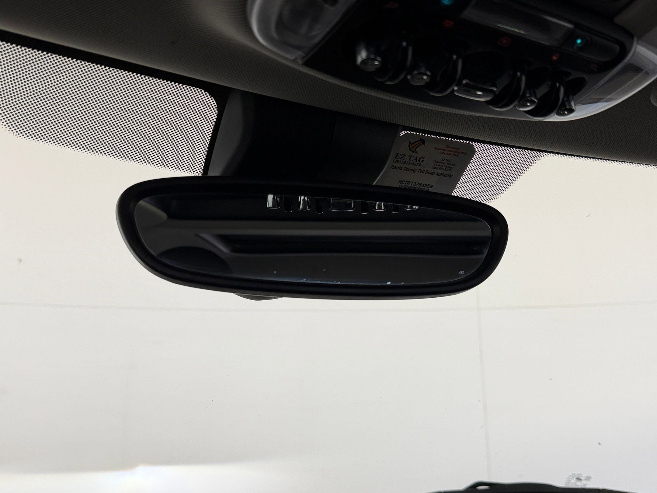 Used 2023 MINI Cooper 2-Door Hardtop image 18