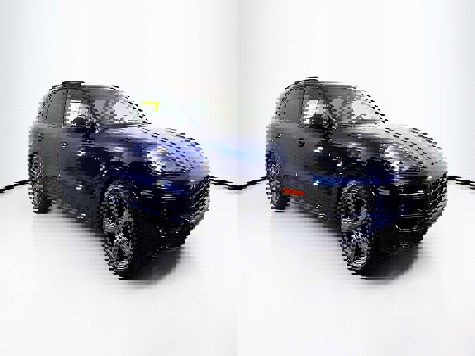 New 2025 Porsche Cayenne Turbo image 7