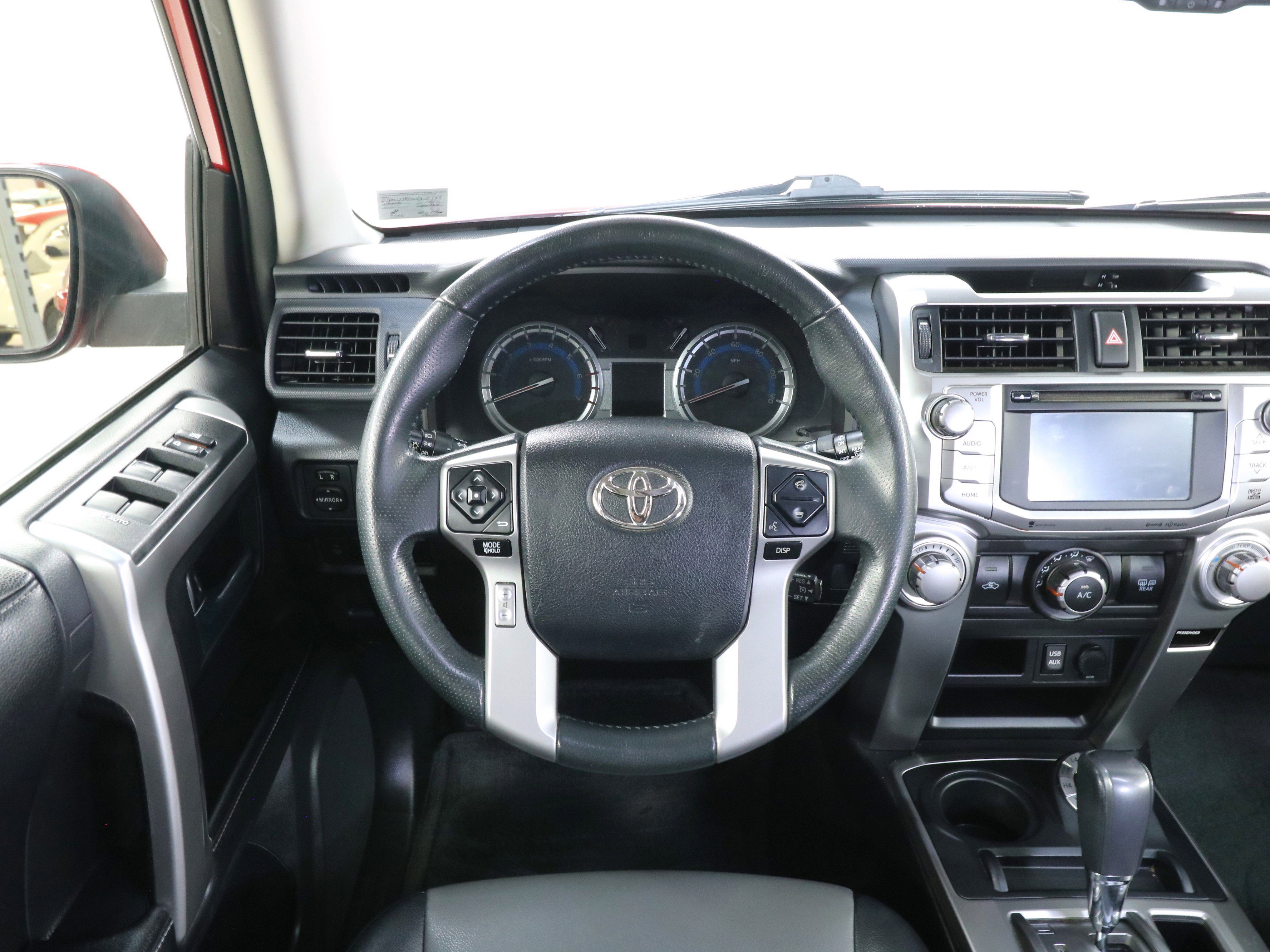 Used 2016 Toyota 4Runner SR5 image 10