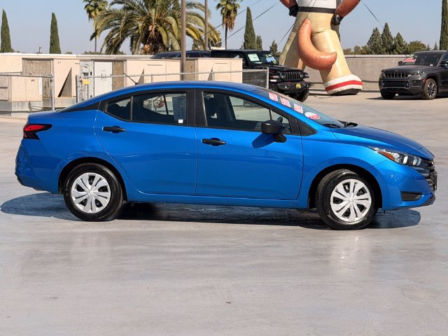 Used 2024 Nissan Versa S FWD image 4