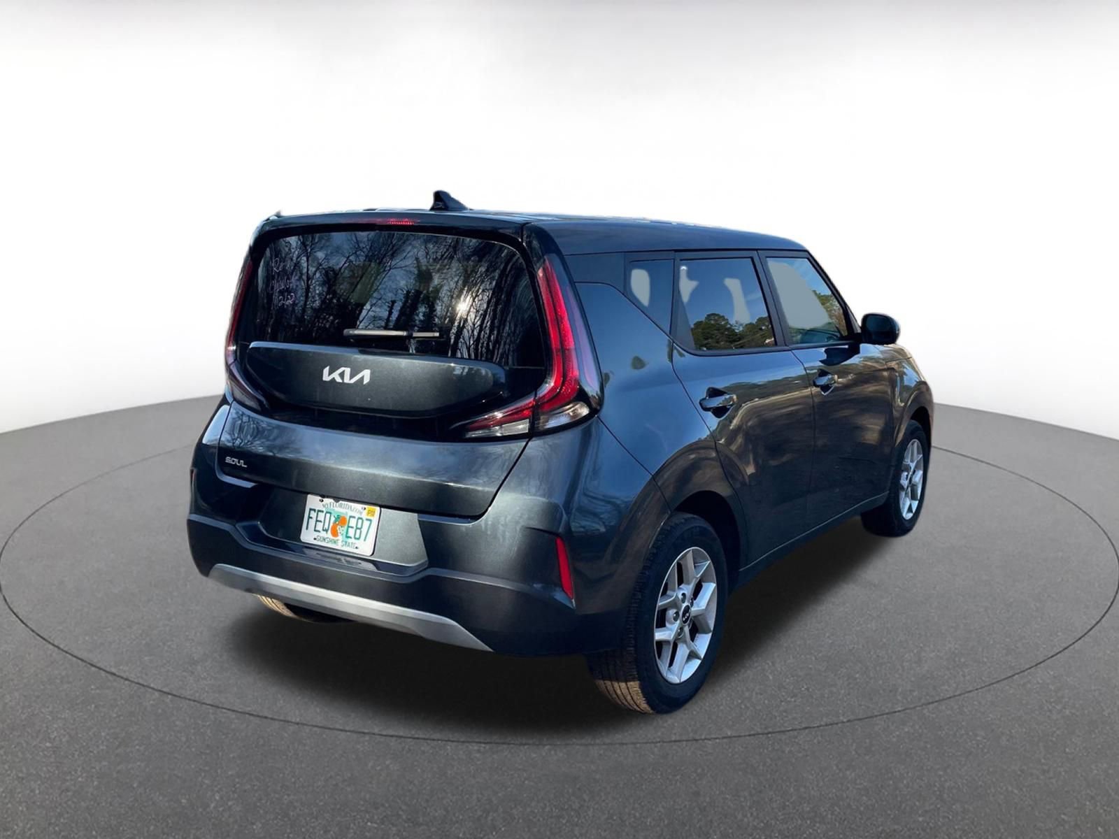 Used 2025 Kia Soul LX w/ LX Technology Package image 15