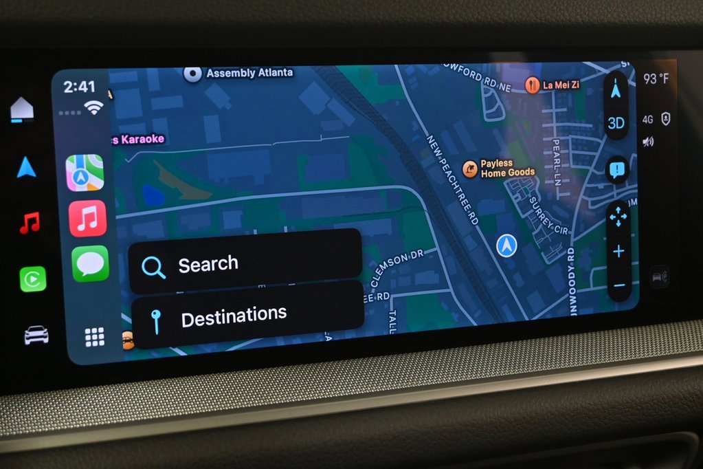 Used 2025 Porsche Cayenne image 14