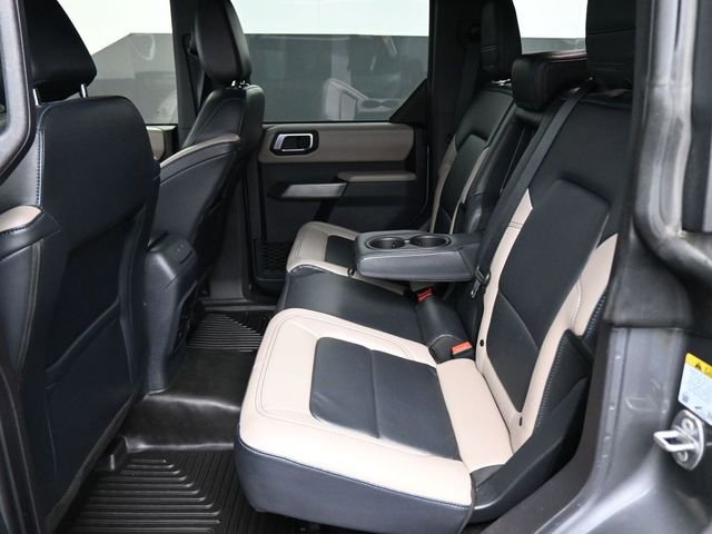 Used 2023 Ford Bronco Wildtrak image 27