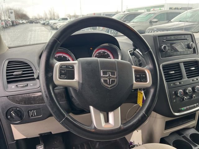 Used 2012 Dodge Grand Caravan SE image 13
