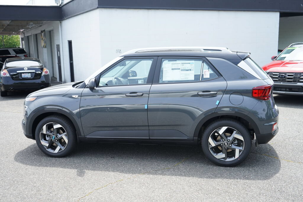 New 2025 Hyundai Venue Limited FWD image 7