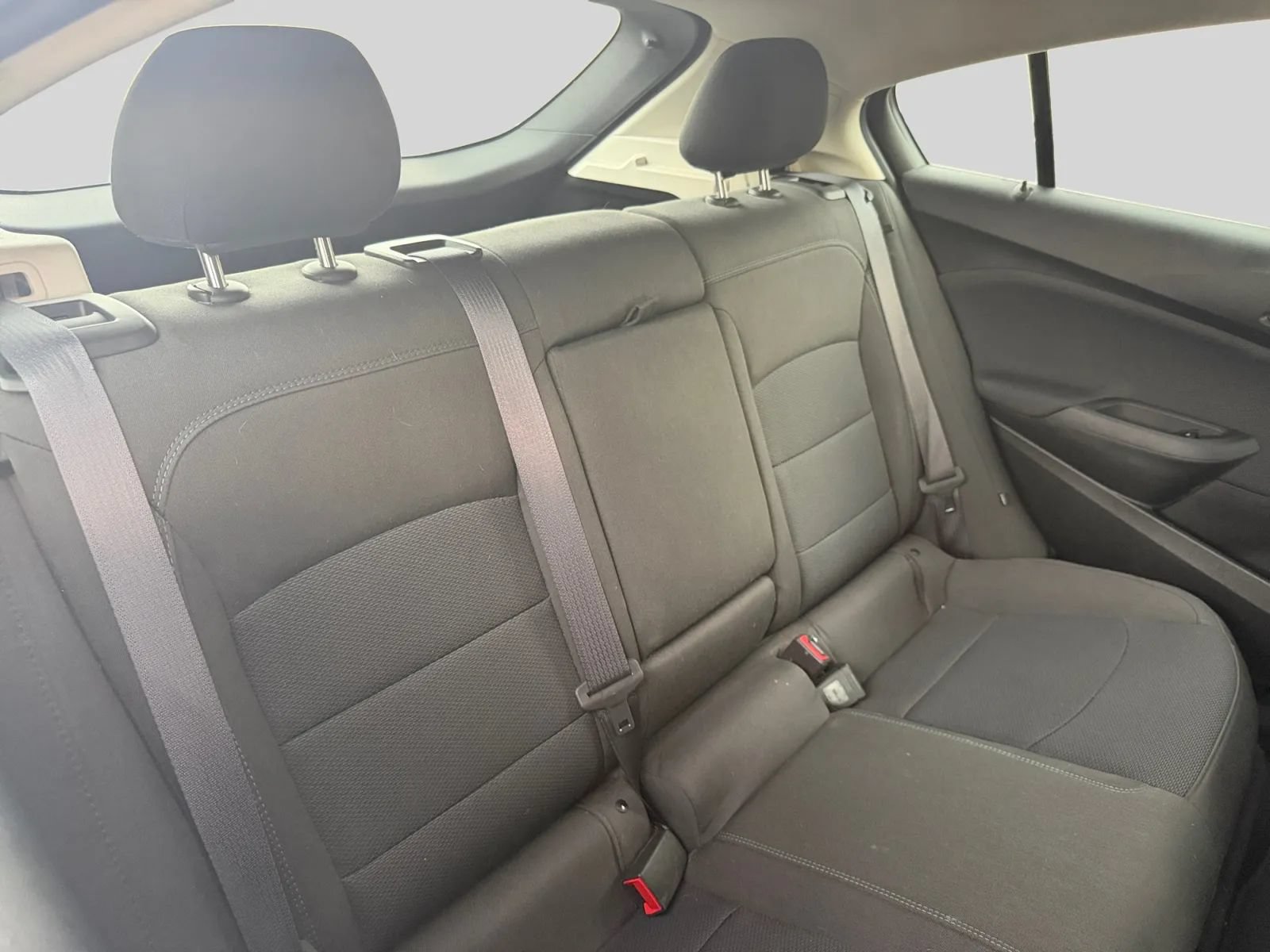Used 2017 Chevrolet Cruze LT w/ Convenience Package FWD image 18