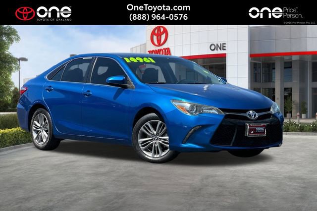 Used 2017 Toyota Camry SE