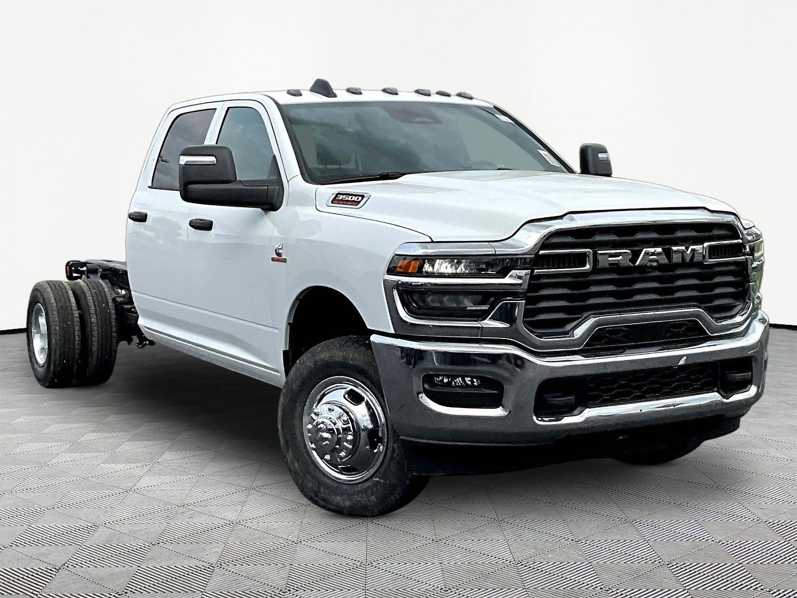 New 2026 RAM 3500 Tradesman w/ Chrome Appearance Group A AWD/4WD image 2