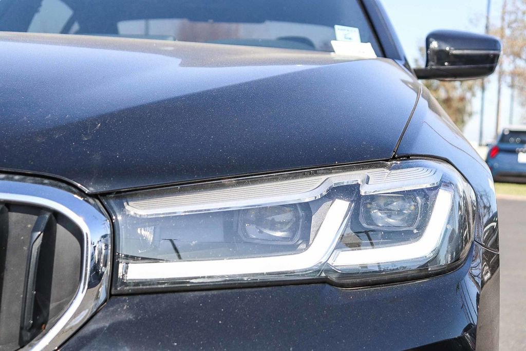 Certified 2023 BMW 530i w/ Convenience Package image 9
