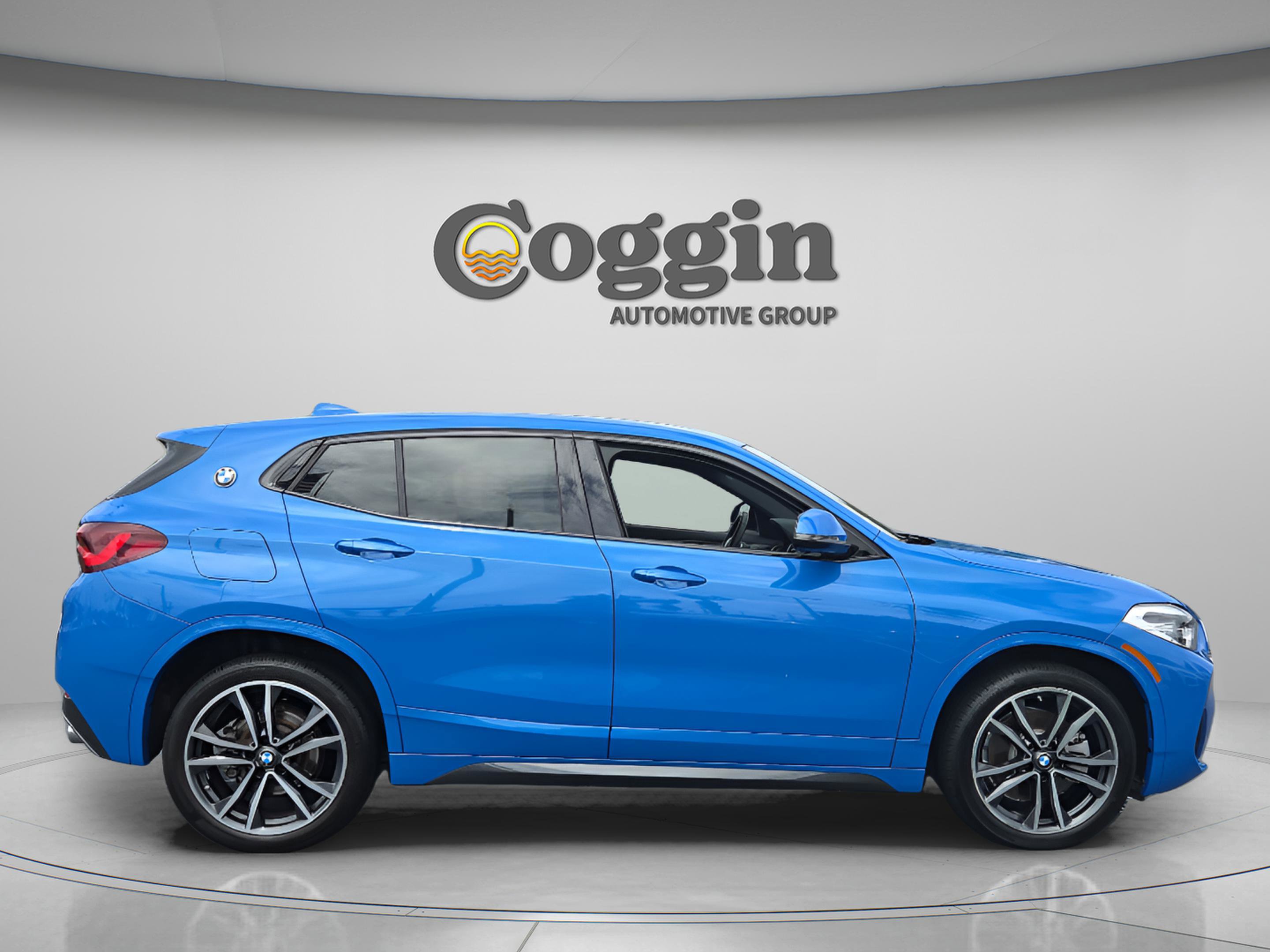 Used 2023 BMW X2 sDrive28i w/ M Sport Package FWD image 6