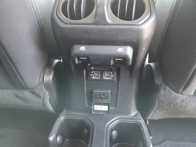 Used 2021 Jeep Wrangler Unlimited Sahara w/ Uconnect 4C Nav & Sound Group AWD/4WD image 14