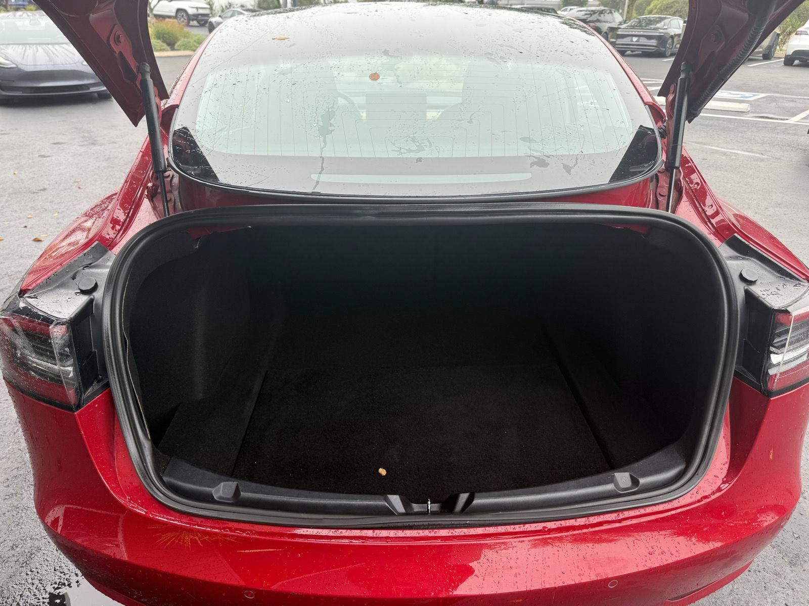 Used 2018 Tesla Model 3 Long Range RWD image 8