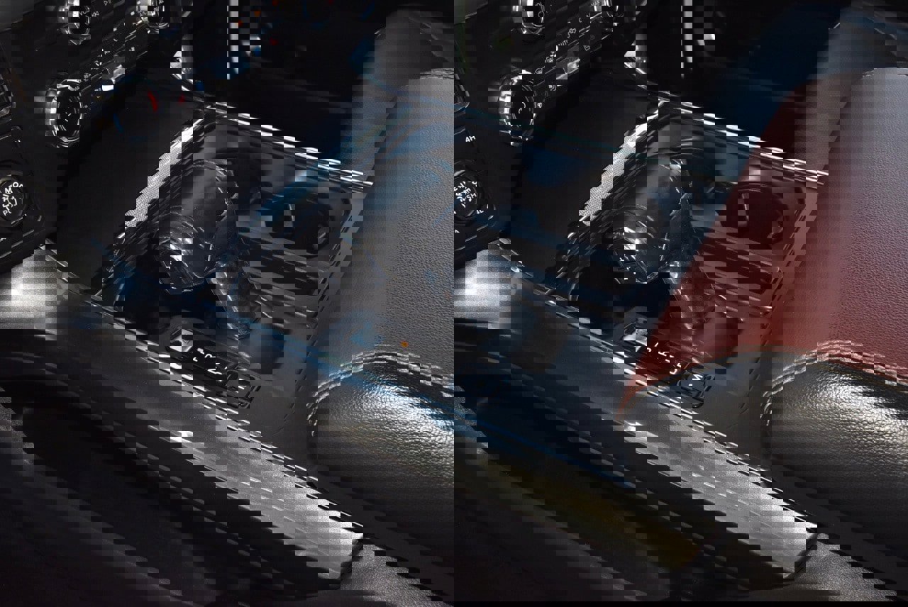 Certified 2022 Ford F150 Lariat w/ Equipment Group 502A High image 29