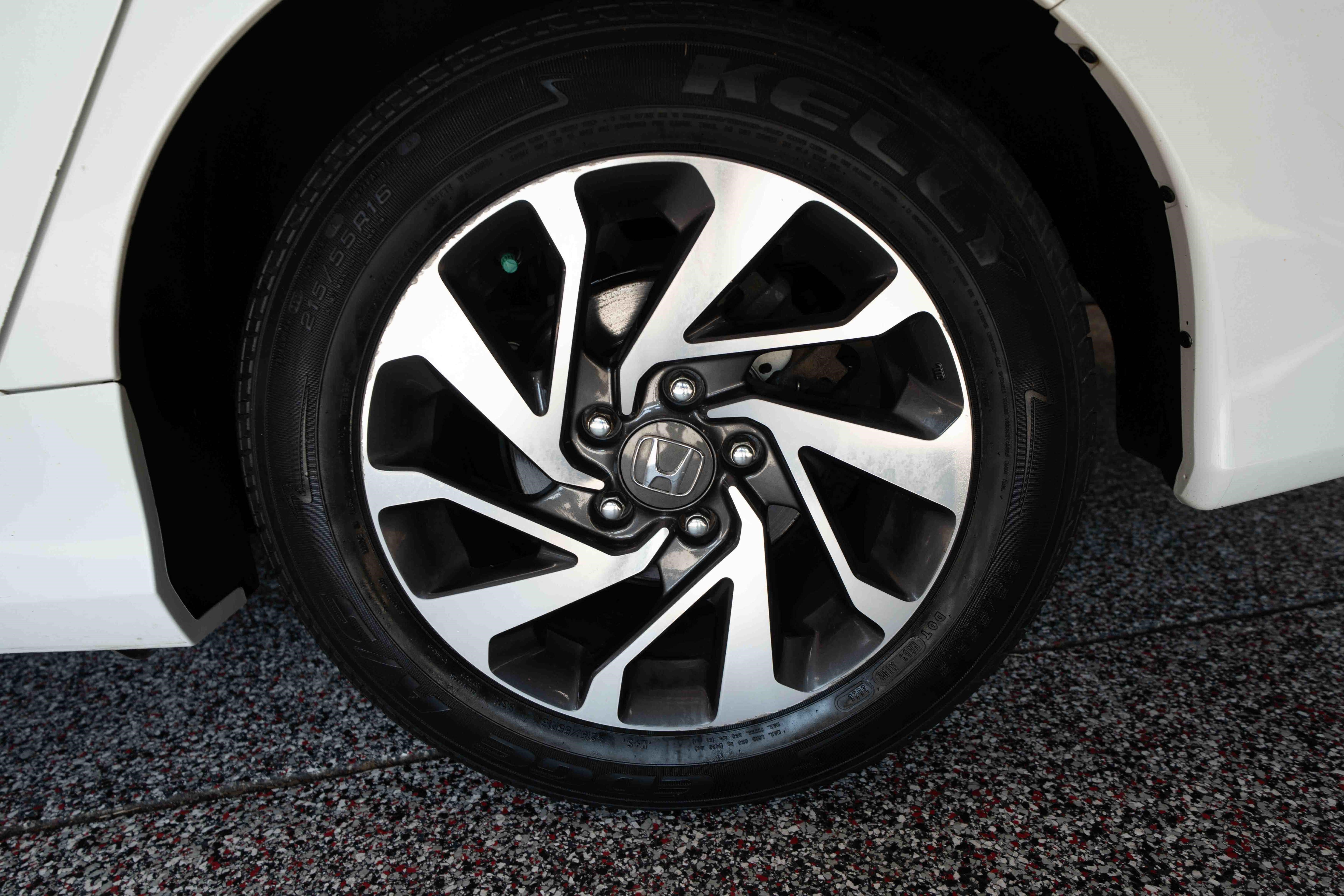 Used 2018 Honda Civic EX image 28