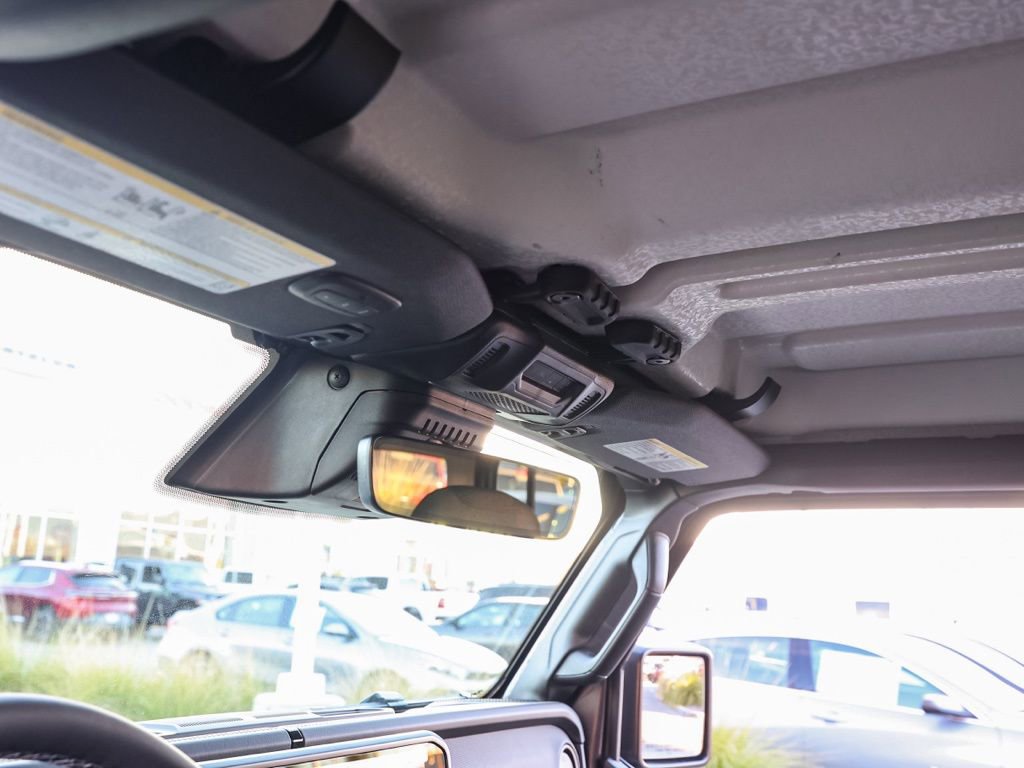 New 2026 Jeep Wrangler Unlimited Rubicon w/ Safety Group image 13