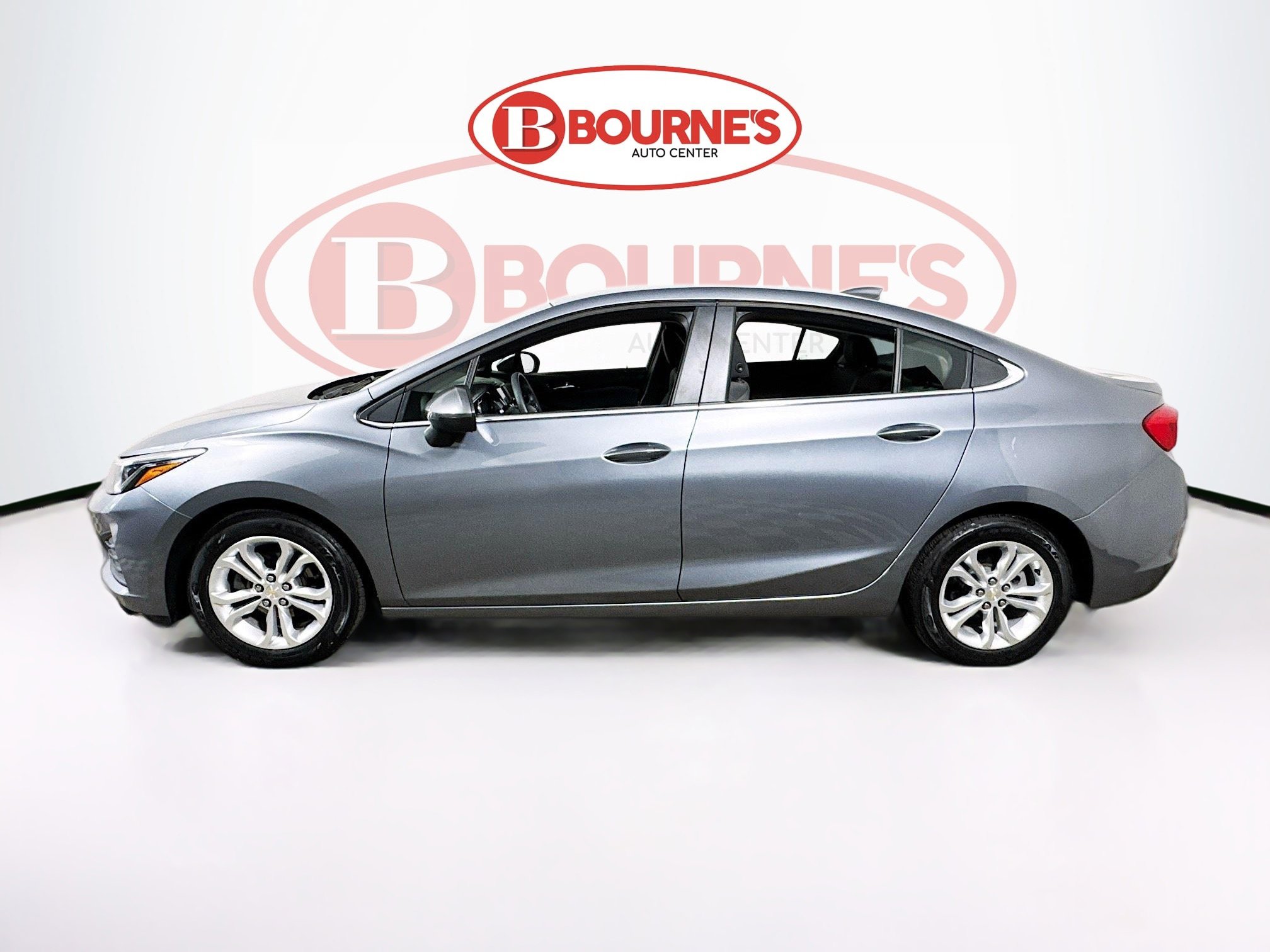 Used 2019 Chevrolet Cruze LT w/ Convenience Package FWD image 7