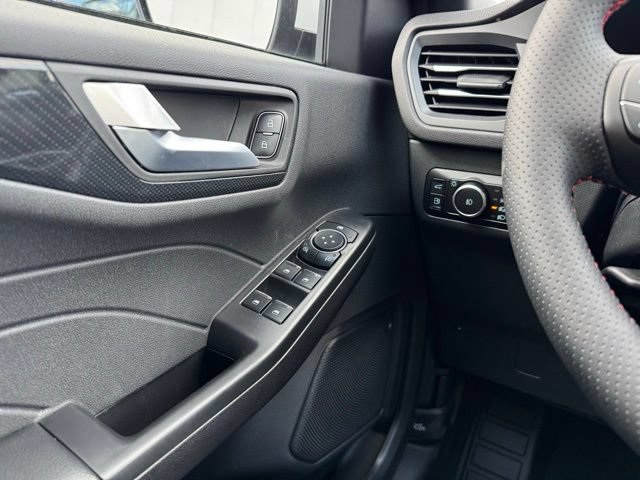New 2026 Ford Escape ST-Line Select w/ Tech Pack #1 AWD/4WD image 29