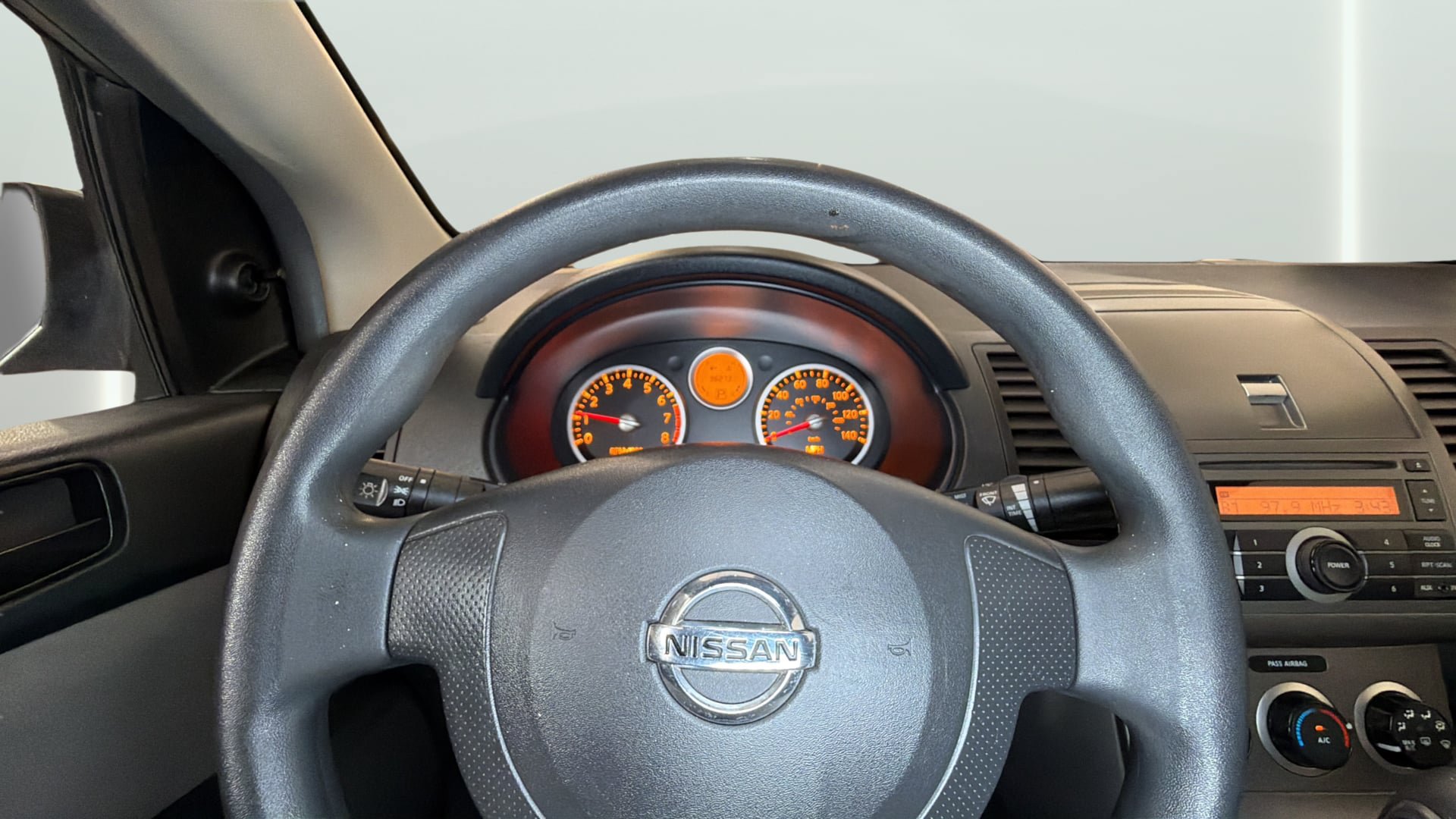 Used 2009 Nissan Sentra 2.0 FE+ FWD image 29