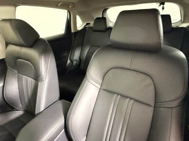 Used 2025 Honda HR-V EX-L image 31