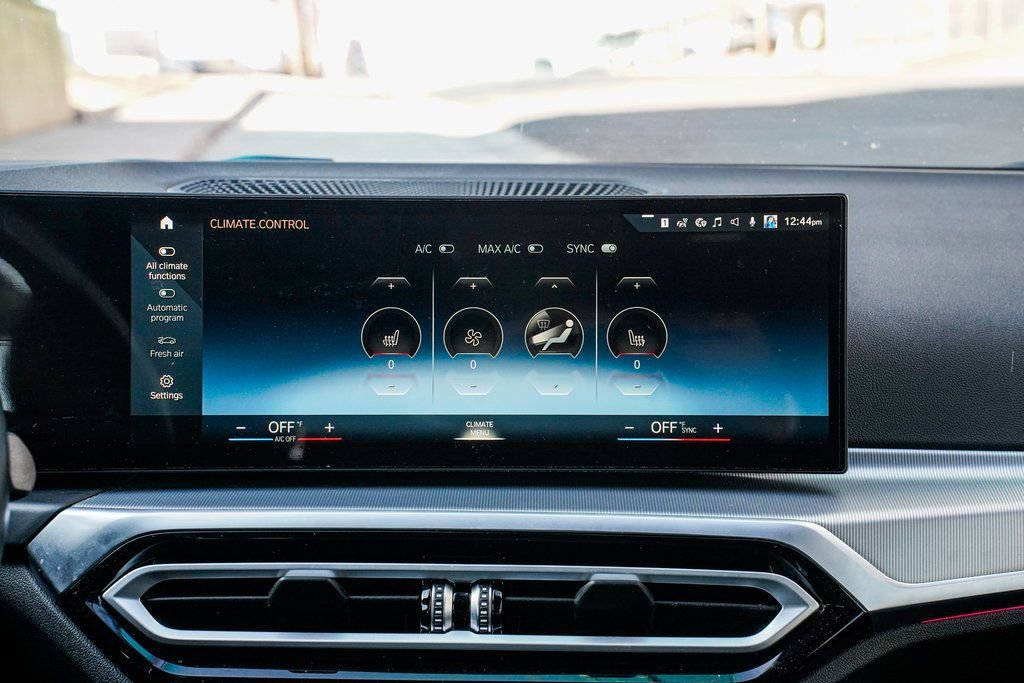 Used 2023 BMW i4 eDrive35 w/ Premium Package image 12