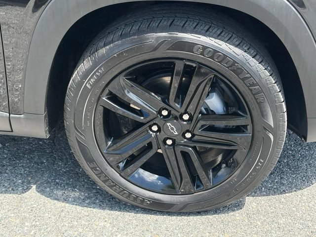 Used 2025 Chevrolet Trax ACTIV w/ Driver Confidence Package FWD image 11